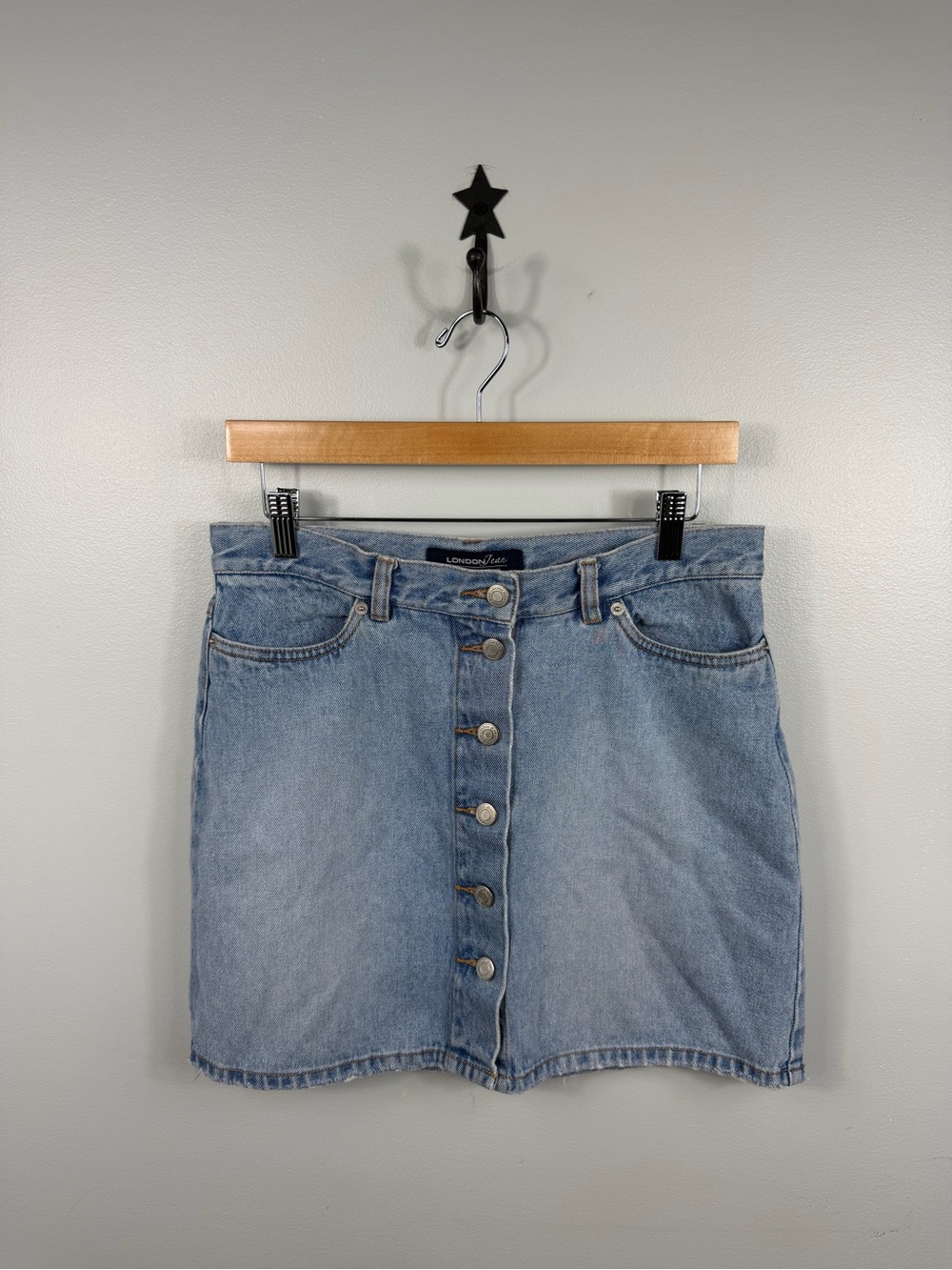 Vintage London Jean Denim Skirt Womens Size 10 Light Wash Button Front